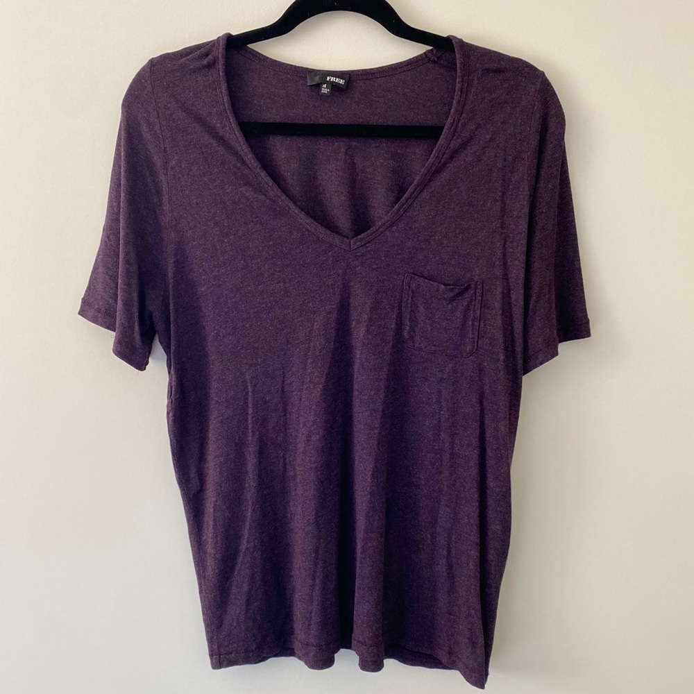 ARITZIA Wilfred Free V-Neck T-Shirt